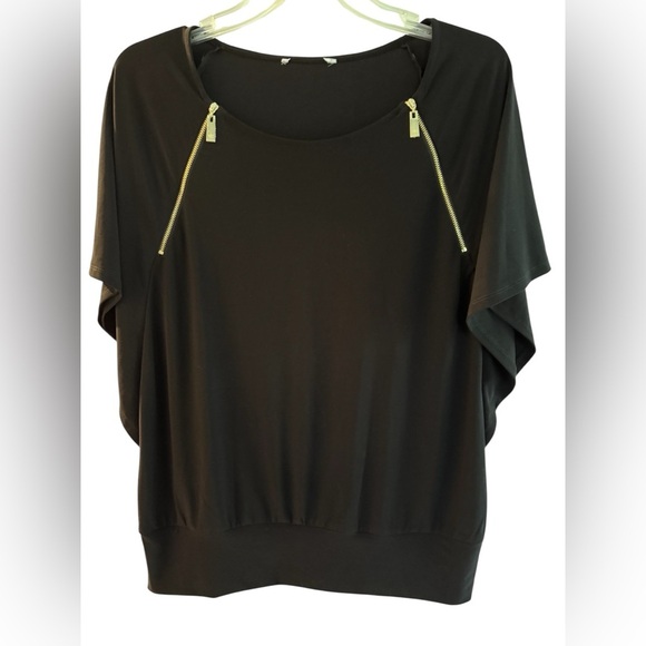 Chaus Tops - Chaus Elegant Black Top with Gold Zipper Accents and short angel sleeves Large